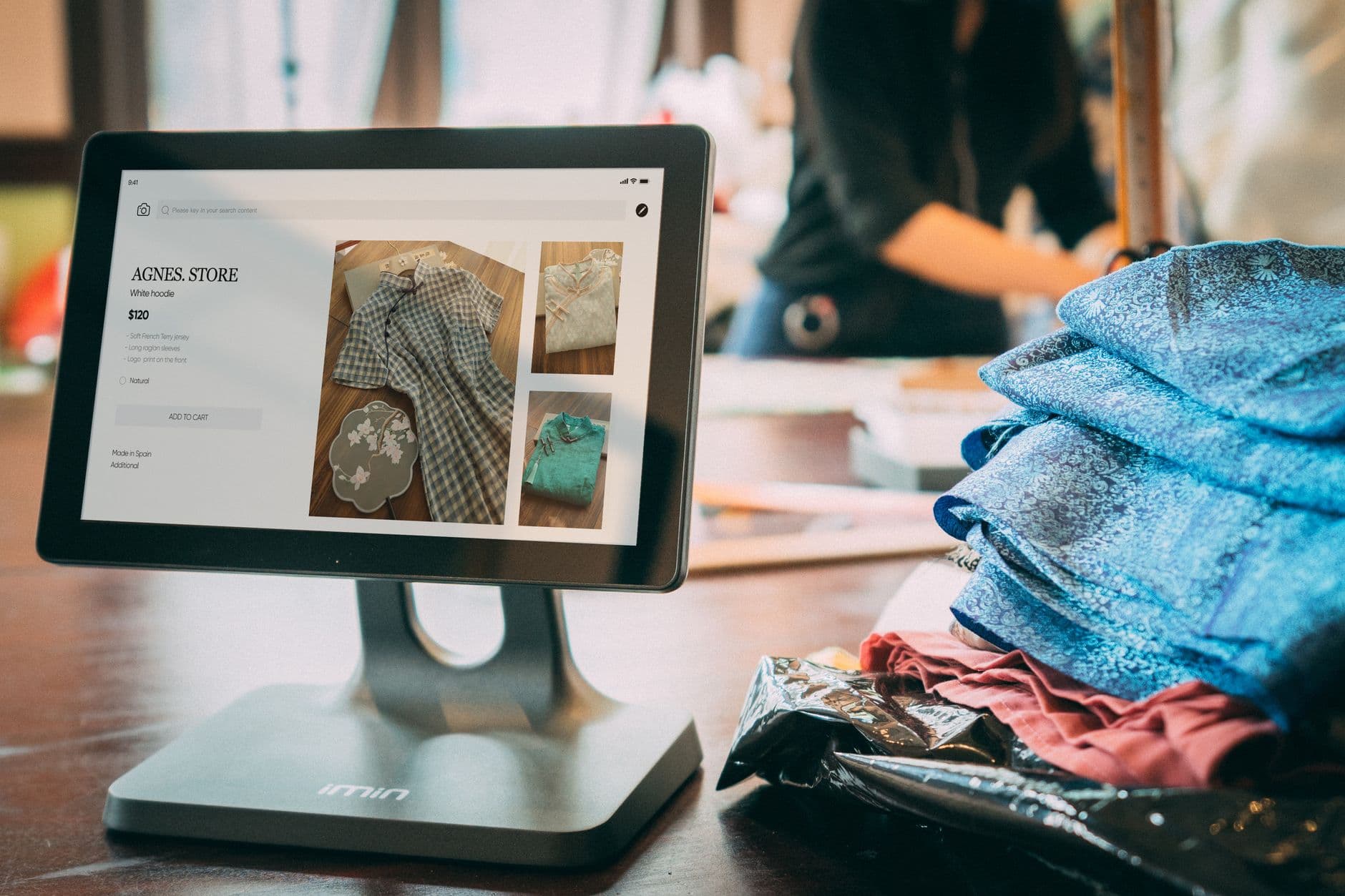 Digitale Kundengewinnung für E-Commerce & Retail: Planbar neue Anfragen gewinnen